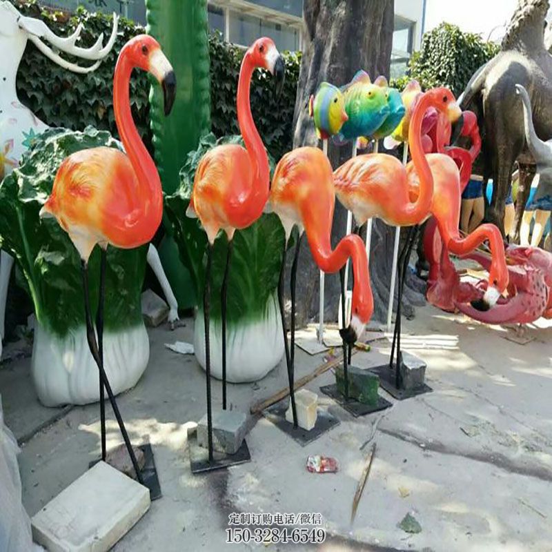 城市火烈鸟雕塑 风景区彩绘雕塑 抽象摆件