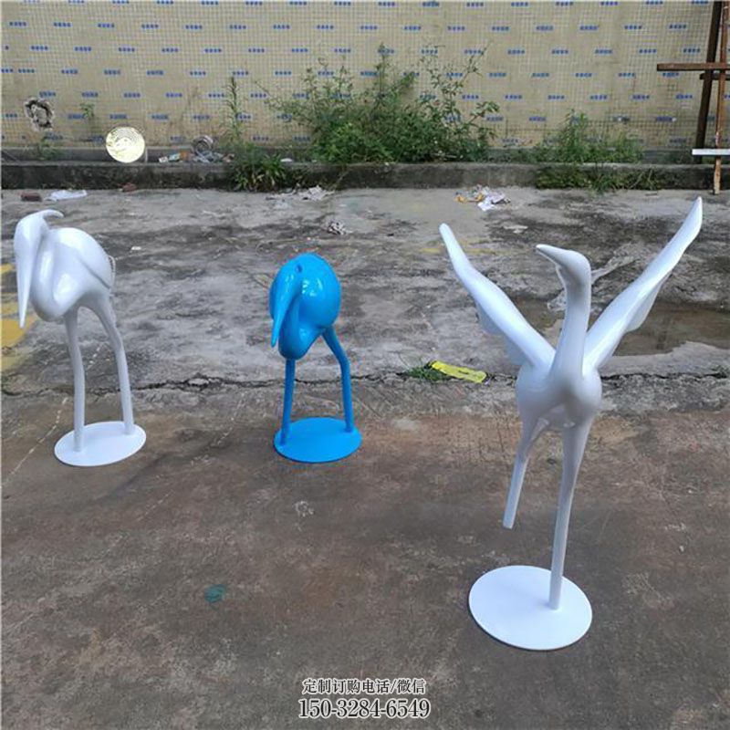 锻钢仿真鸟雕塑 商业鸟雕塑标准 地产精神堡垒鸟禽雕塑批发