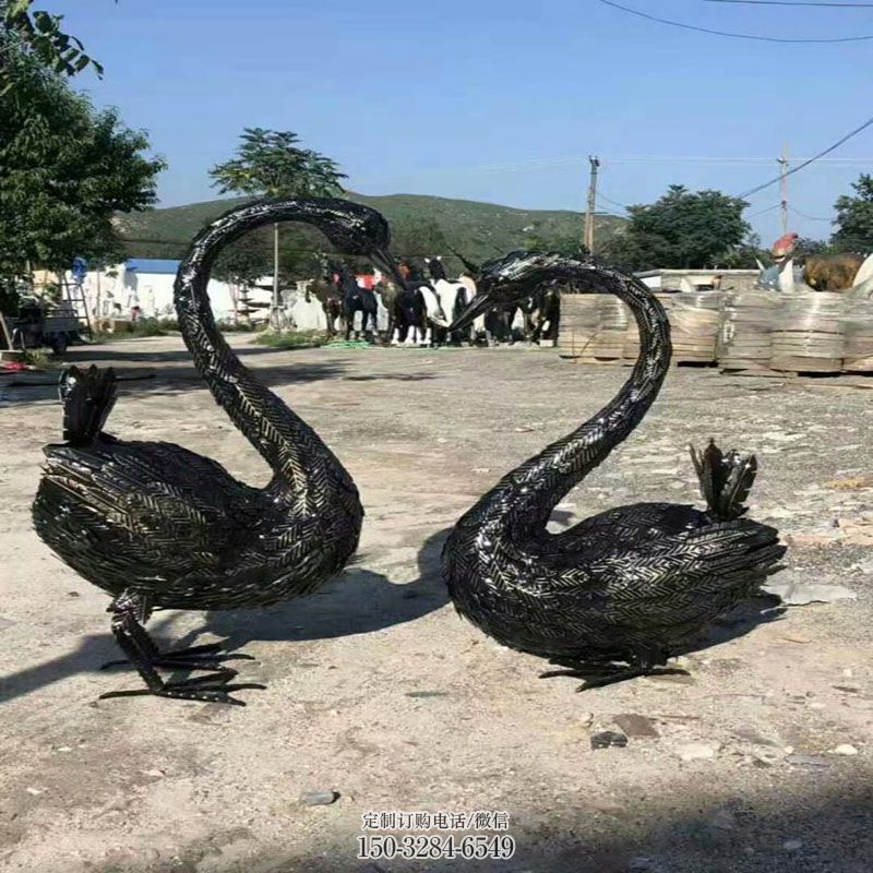 天鹅雕塑底座 广场鸟禽雕塑供求 景观艺术不锈钢天鹅雕塑承接